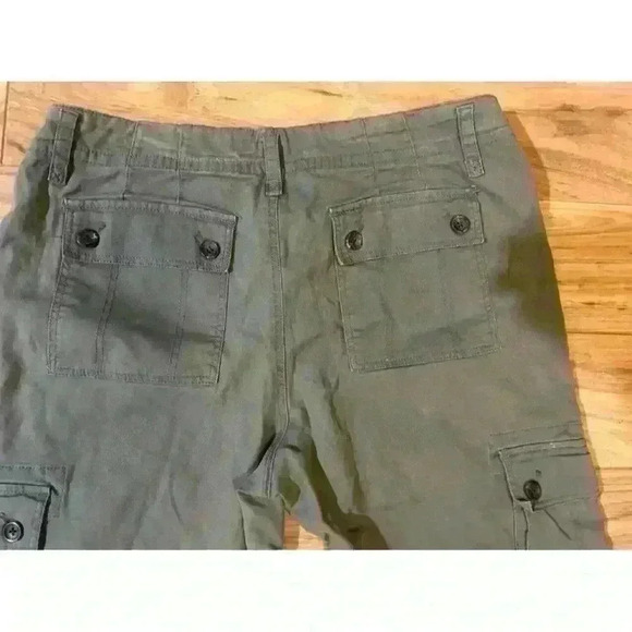 Banana Republic Pants Womens Size 6 Cargo Khaki Capri Martin Fit - Picture 6 of 6